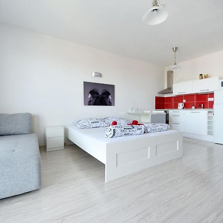 Apartman Centroom Piest'any Exterior photo